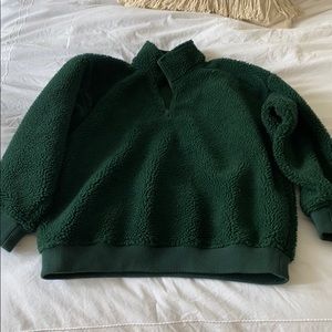 oversized Brandy Melville fleece / dark army green